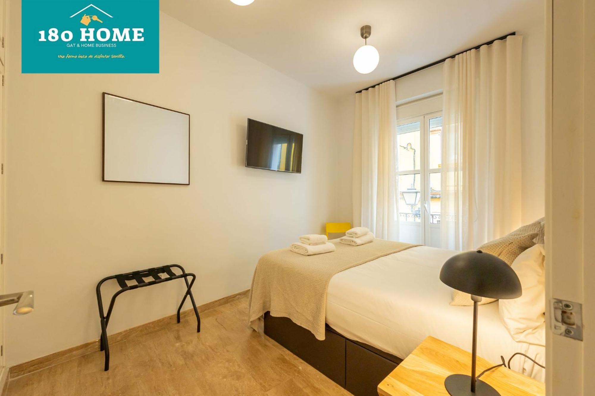 180 Home Goyeneta Luxury Sevilla Dış mekan fotoğraf