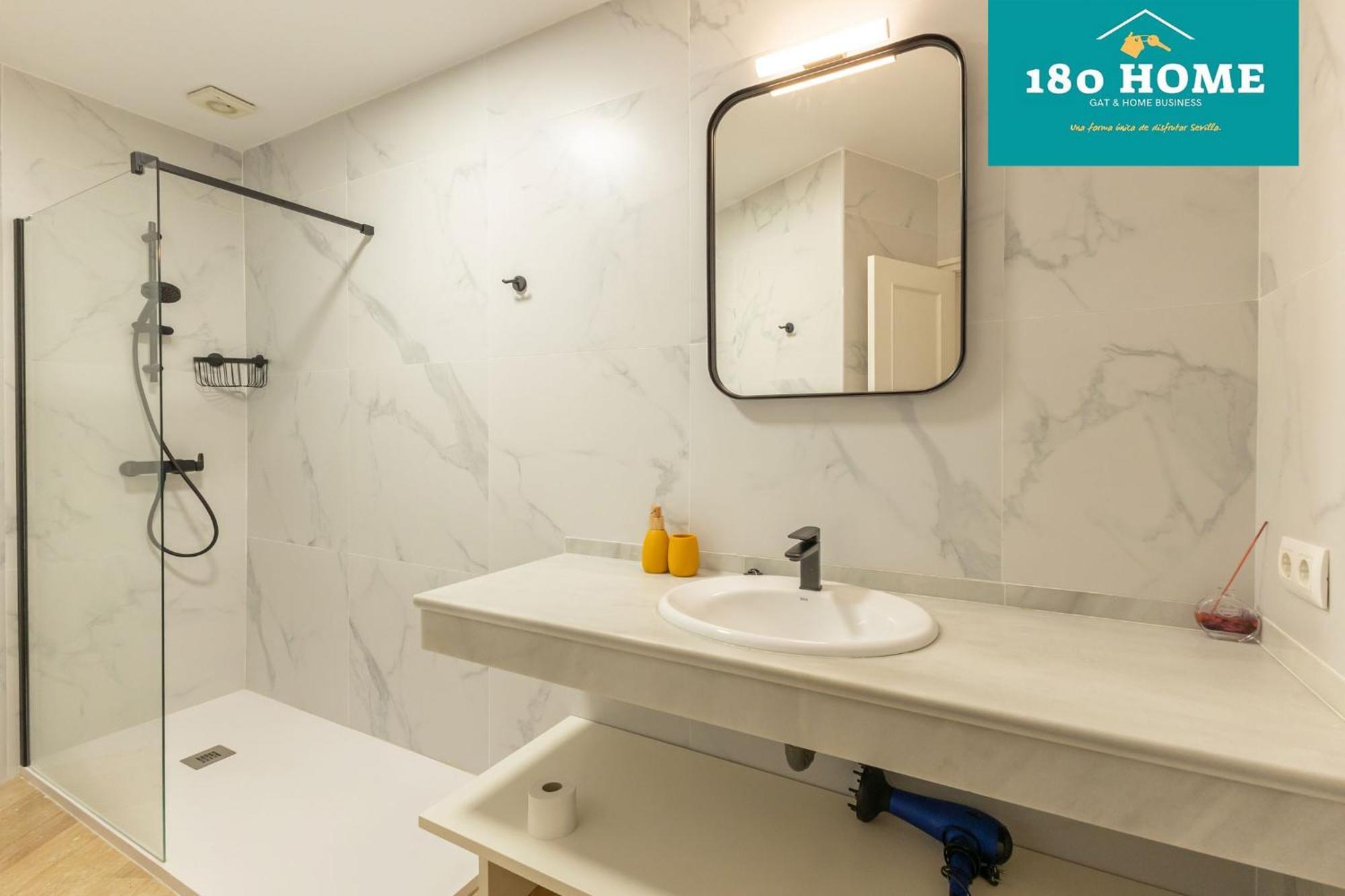 180 Home Goyeneta Luxury Sevilla Dış mekan fotoğraf