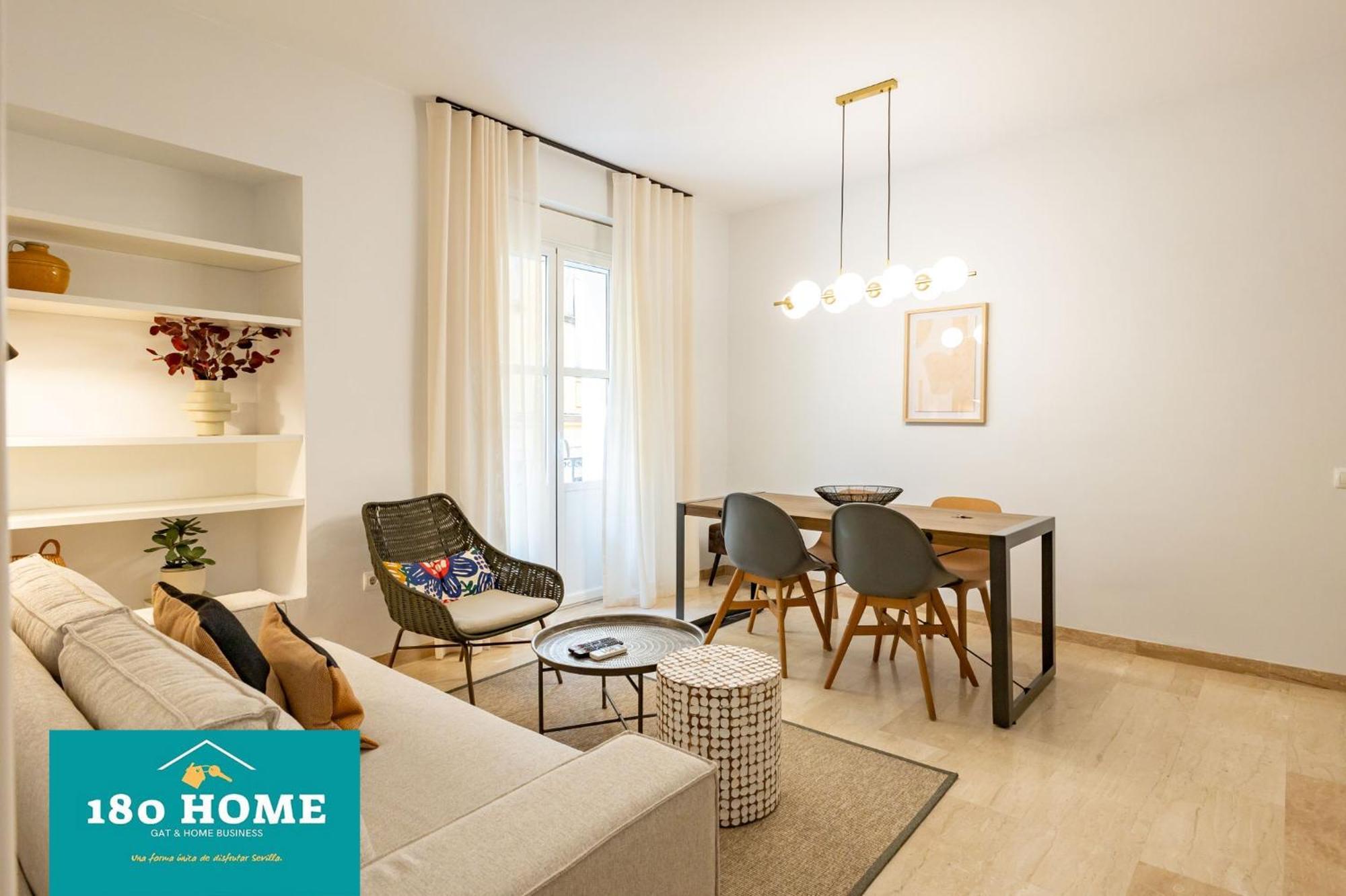 180 Home Goyeneta Luxury Sevilla Dış mekan fotoğraf