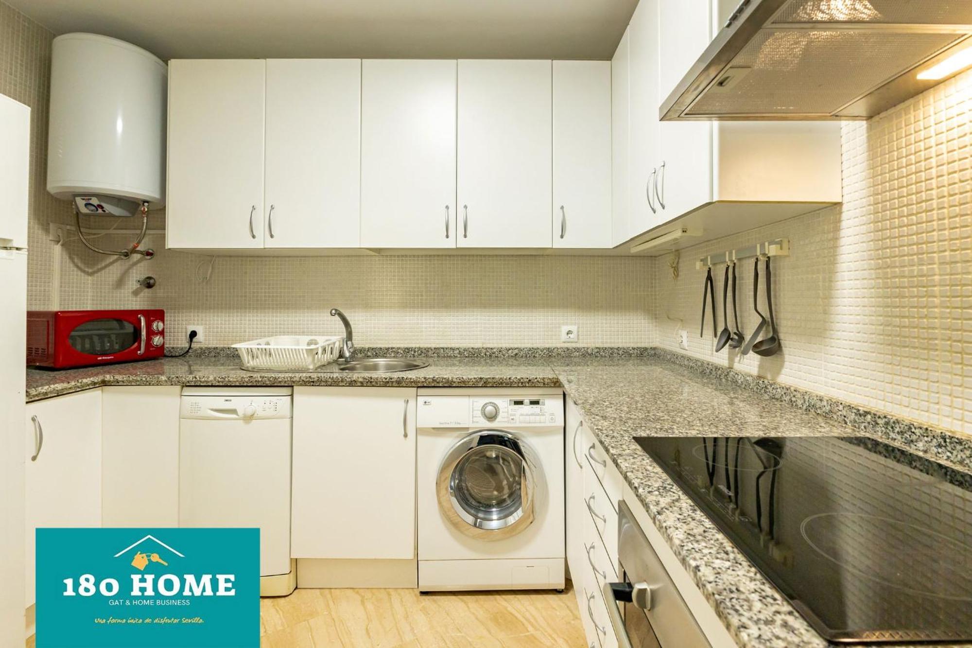 180 Home Goyeneta Luxury Sevilla Dış mekan fotoğraf