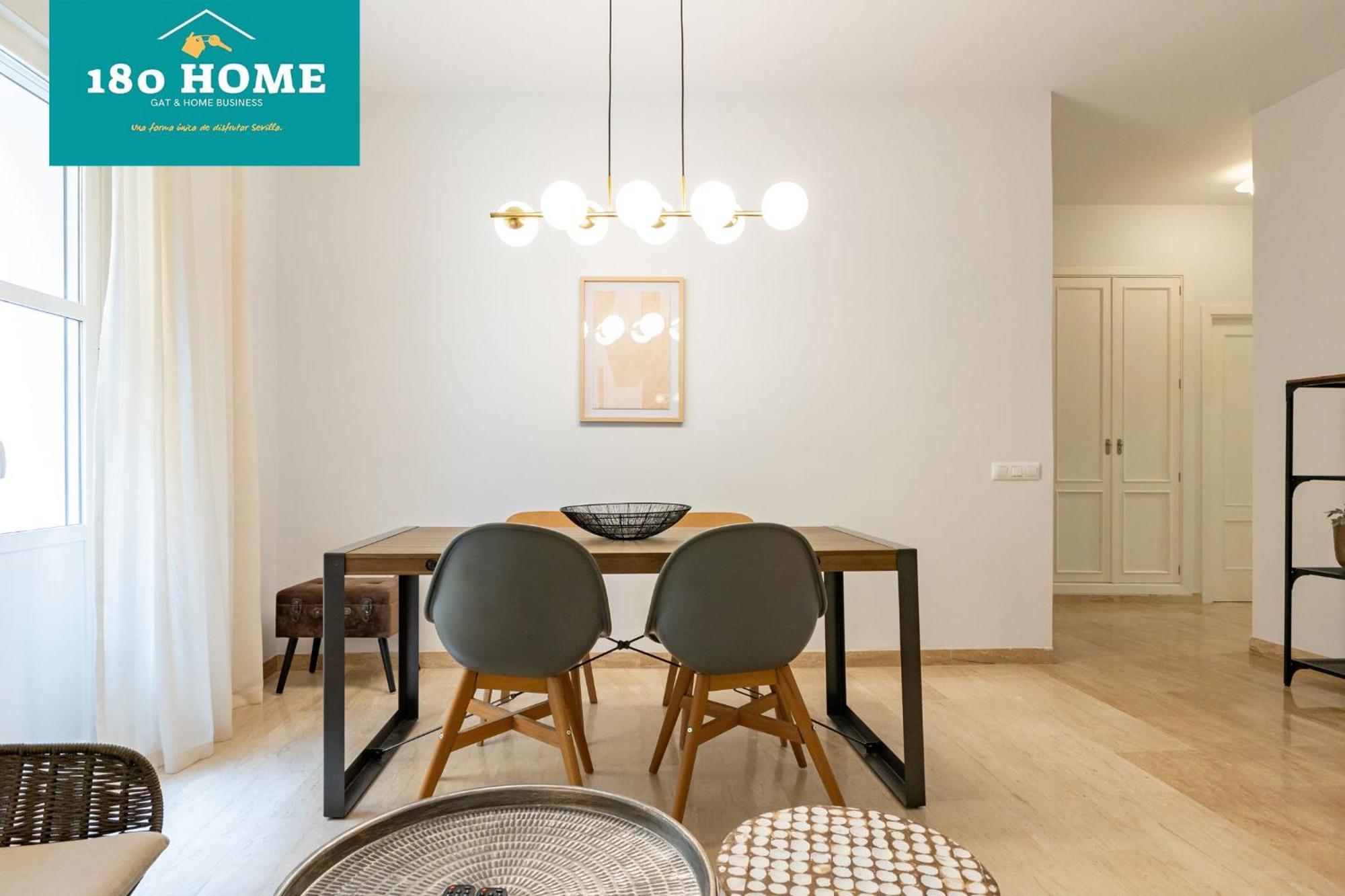 180 Home Goyeneta Luxury Sevilla Dış mekan fotoğraf